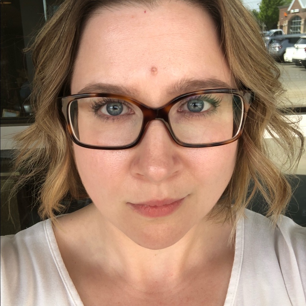 Meet your Posher, Sheena